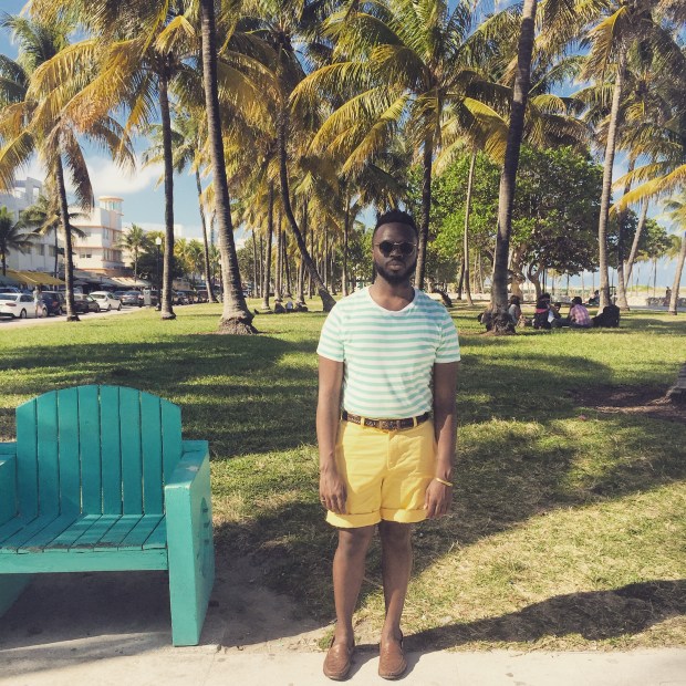 derrick yellow shorts