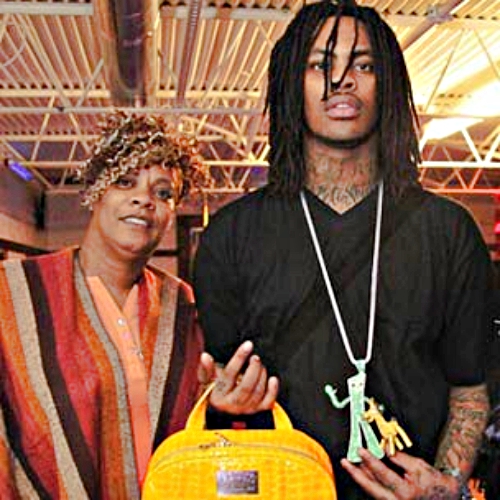 waka and mom